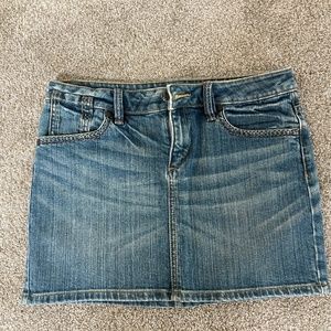 BCBG MAXAZRIA denim mini skirt- size 29 inch waist